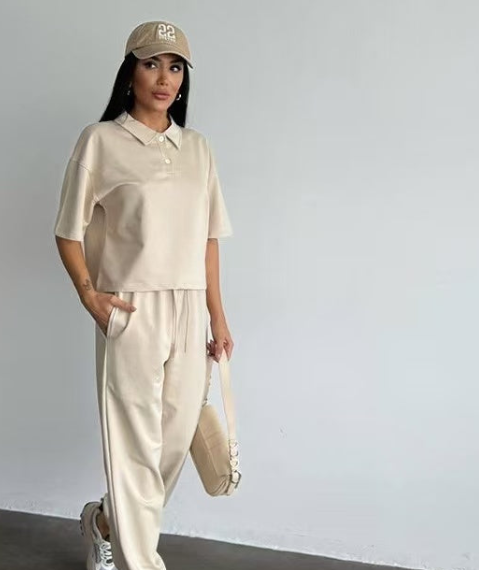 T588-1144 Sports and leisure outdoor square half cardigan set