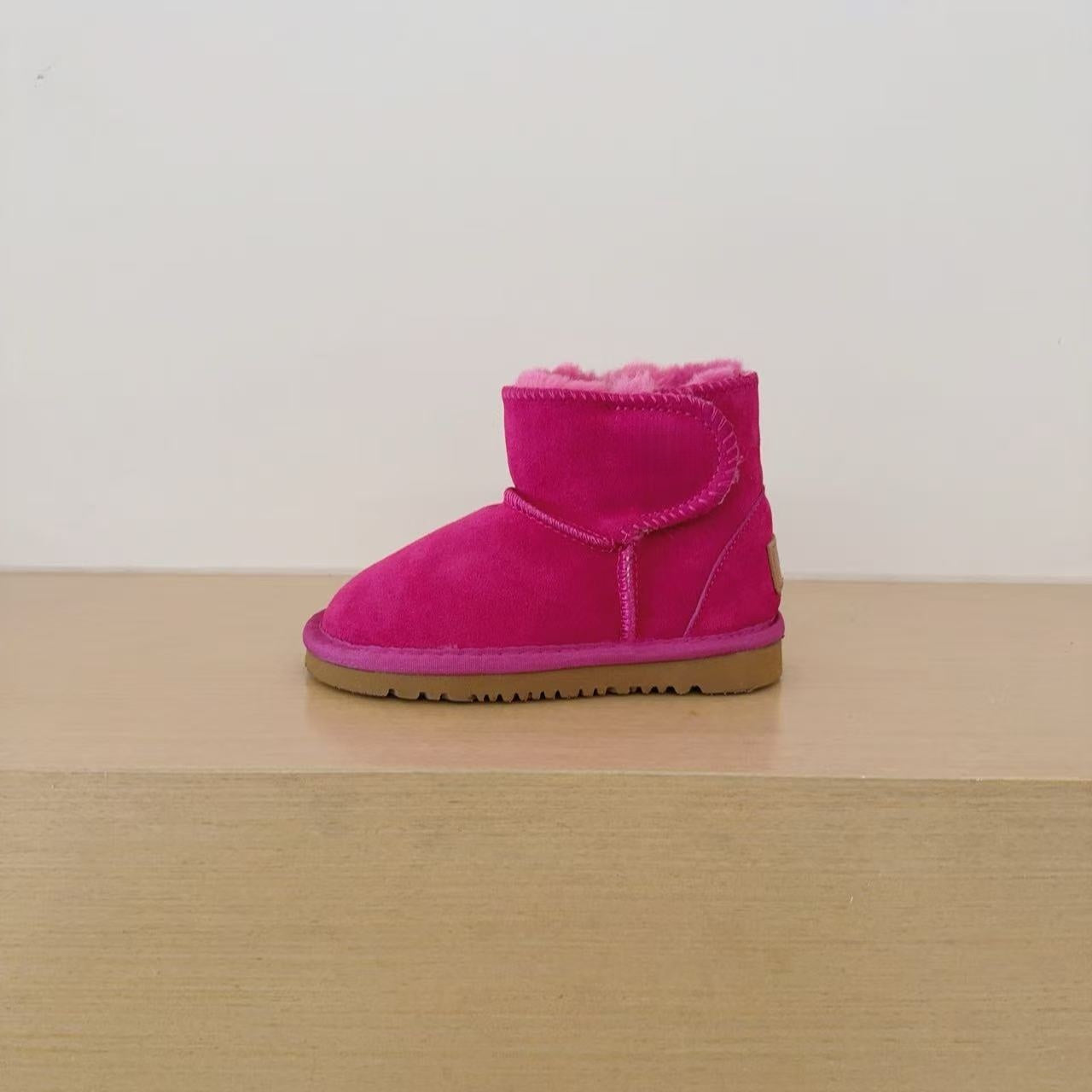 T588-527   Winter children's shoes    TG