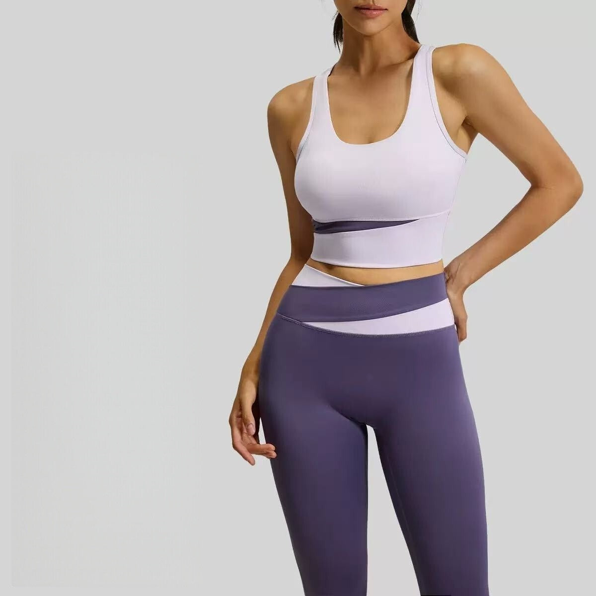 T588-1036  Sports suit with color blocking, high waist and slimming effect
