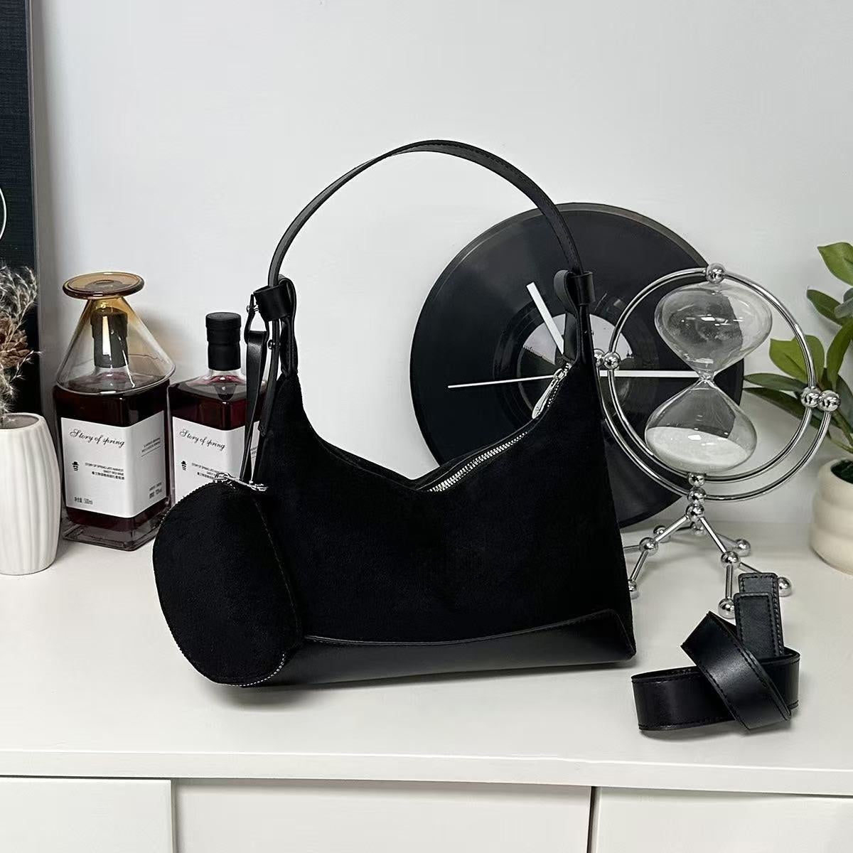 T588-937 One shoulder crossbody versatile commuting simple and fashionable