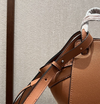 T588-926 Large capacity portable leather shoulder bag