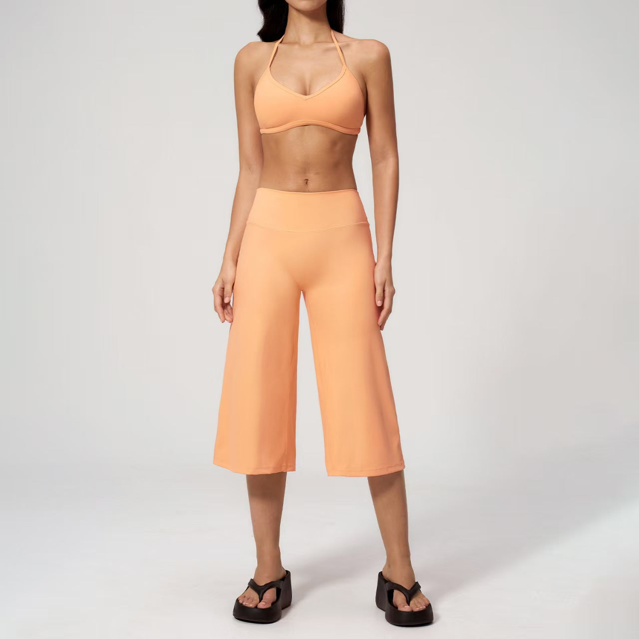 T588-1162  Sports bra quick drying mid pants yoga set